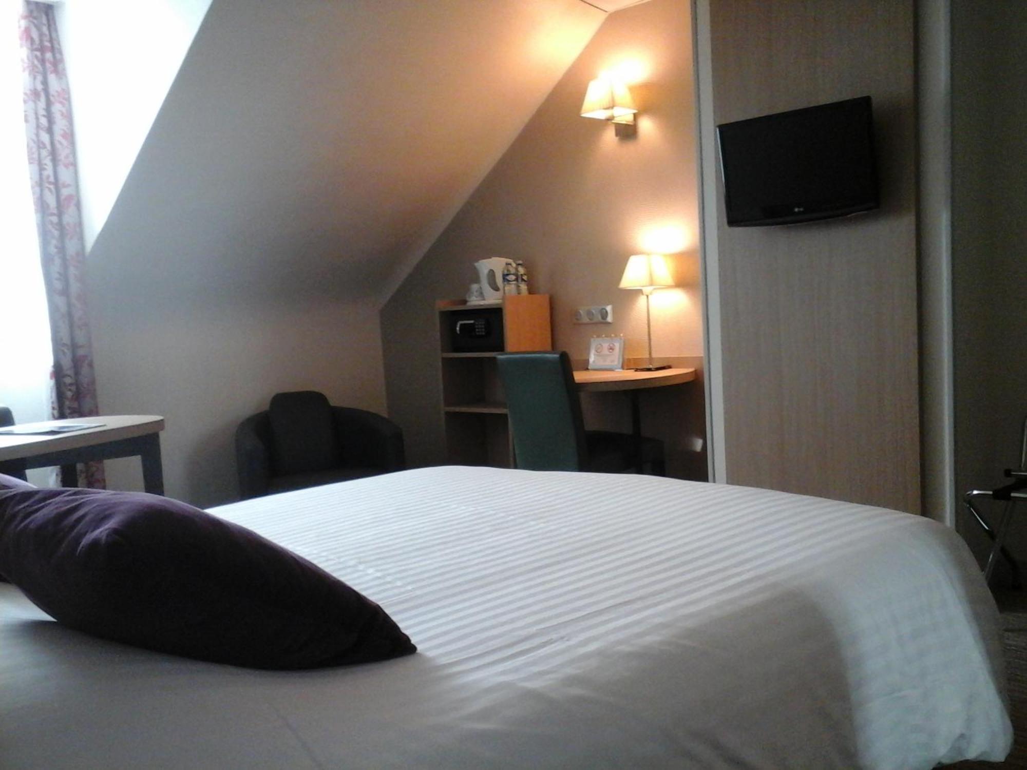 Hotel Carmin Le Havre Room photo